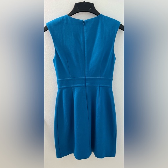 Trina Turk Dress - Women's 4 Blue - Sleeveless V-Neck Sheath - Picture 6 of 8